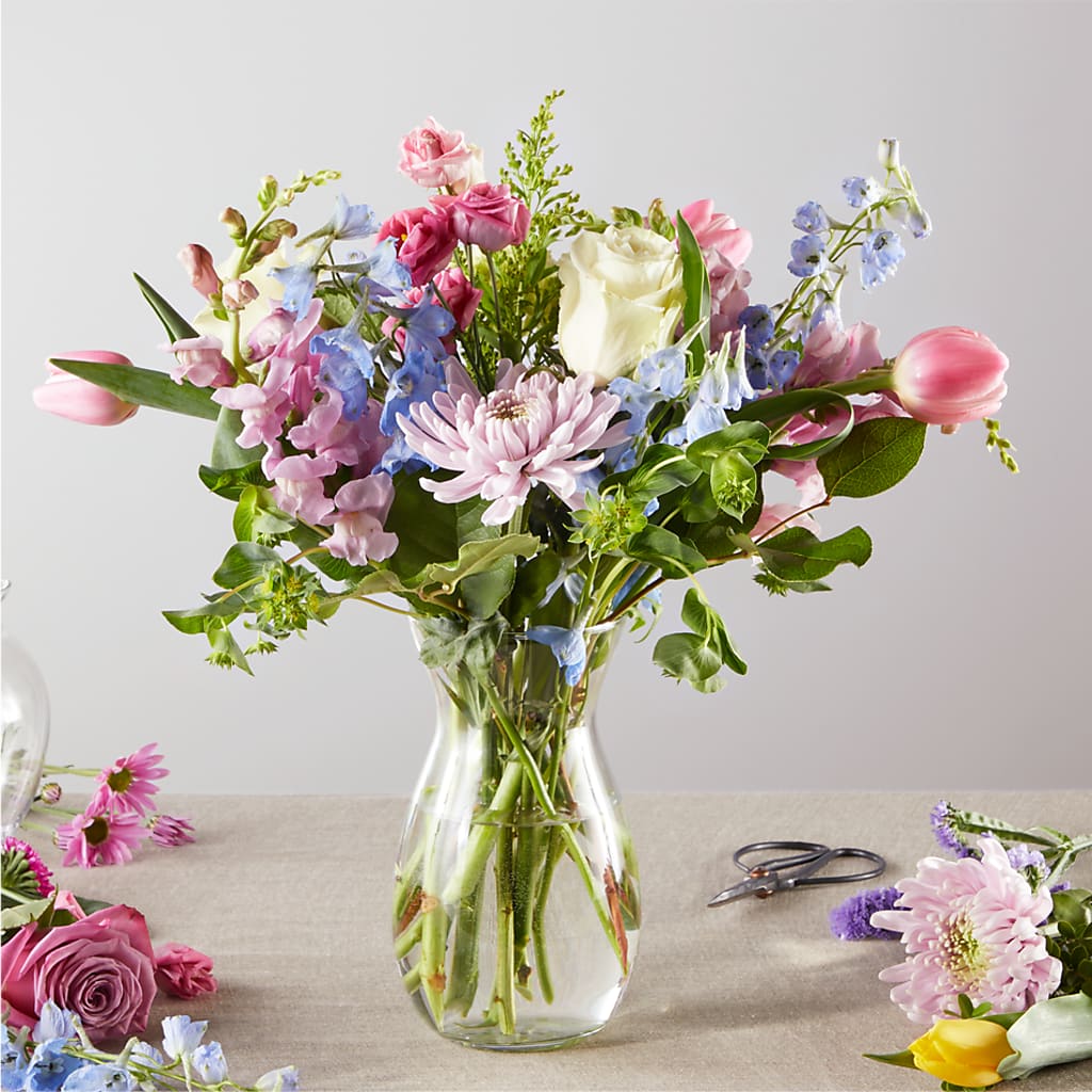 Pastel Tradition - A Florist Original – Mossholders Floral, Arvada CO