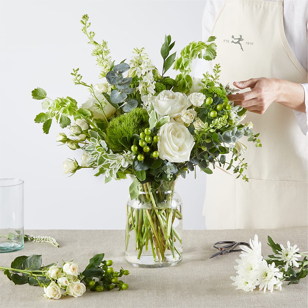 Irish Garden - A Florist Original – Mossholders Floral, Arvada CO