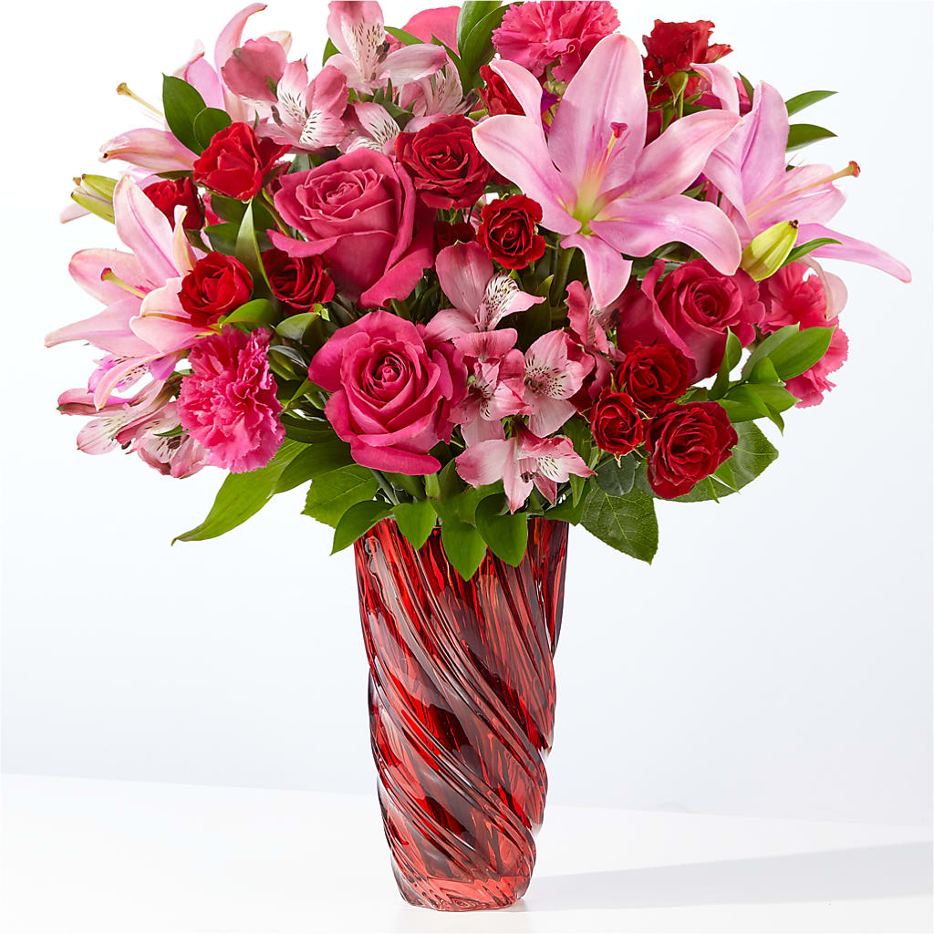 In Love Bouquet with Luxe Swirl Vase – Mossholders Floral, Arvada CO
