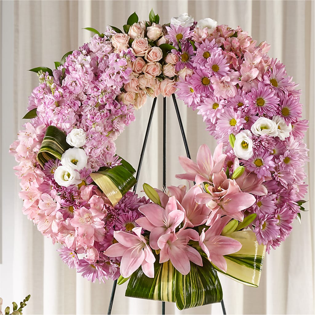 Gift of Warmth Wreath – Mossholders Floral, Arvada CO