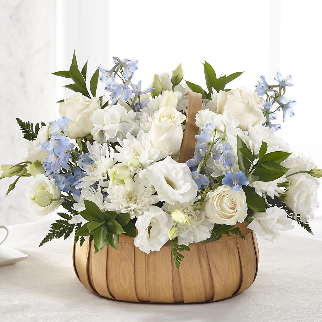 Sincerely Heartfelt Basket – Mossholders Floral, Arvada CO