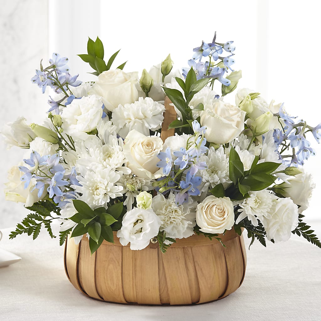 Sincerely Heartfelt Basket – Mossholders Floral, Arvada CO