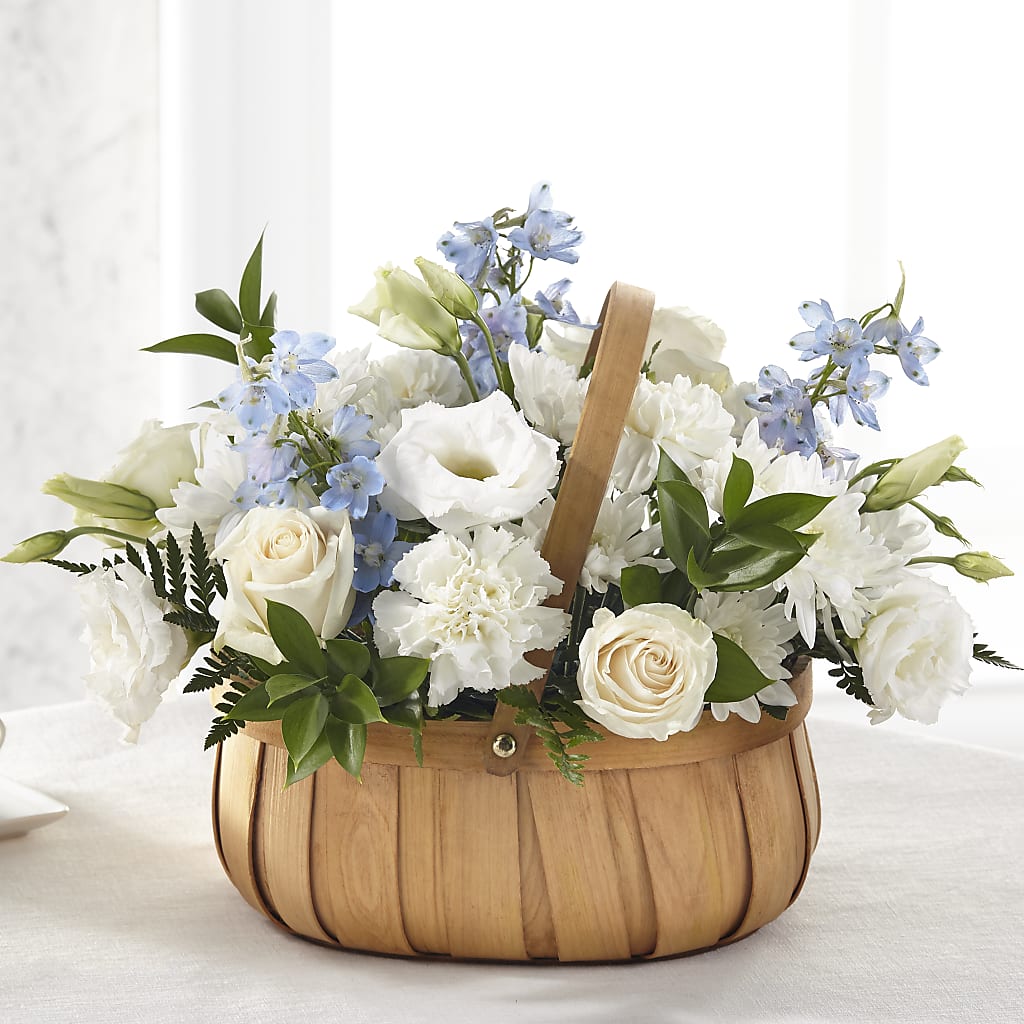 Sincerely Heartfelt Basket – Mossholders Floral, Arvada CO