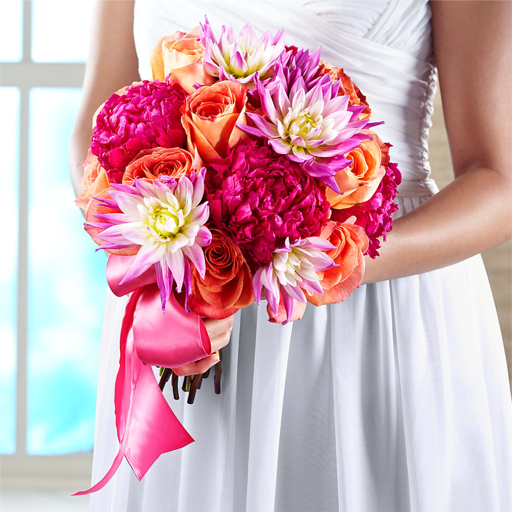 New Love Bouquet – Mossholders Floral, Arvada CO