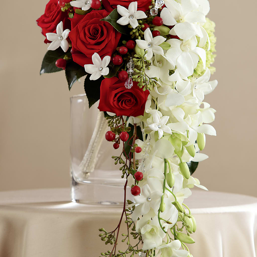 Here Comes the Bride Bouquet – Mossholders Floral, Arvada CO