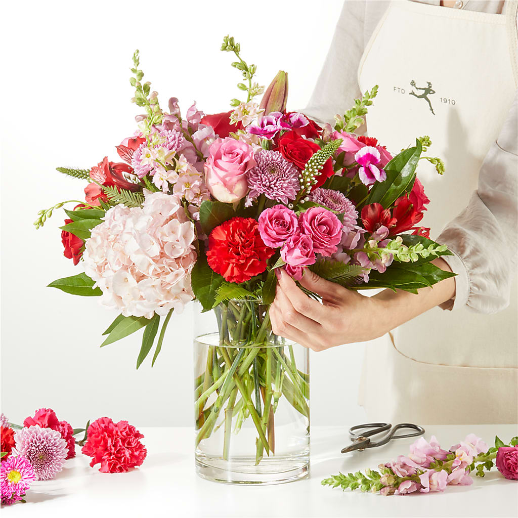 Swooning Over You - A Luxury Florist Original –  Mossholders Floral, Arvada CO