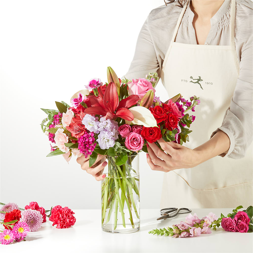 Swooning Over You - A Luxury Florist Original –  Mossholders Floral, Arvada CO