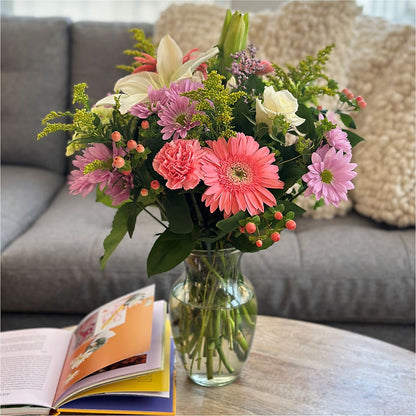 Pastel Tradition - A Florist Original –  Mossholders Floral, Arvada CO