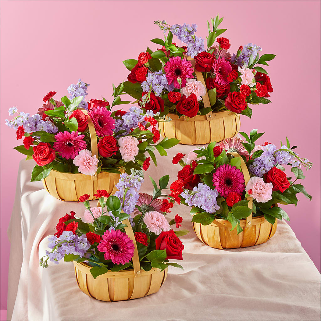 Pink Picnic Basket –  Mossholders Floral, Arvada CO
