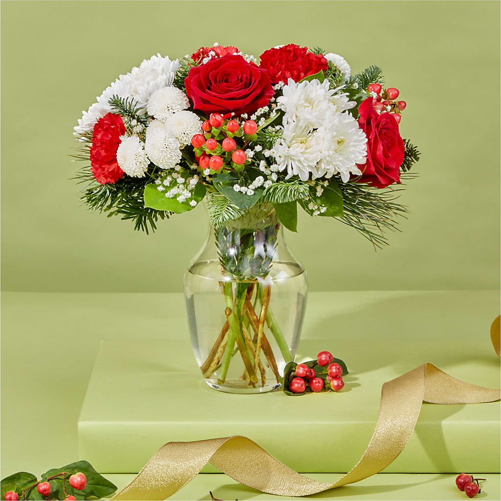 Chance of Flurries Bouquet –  Mossholders Floral, Arvada CO