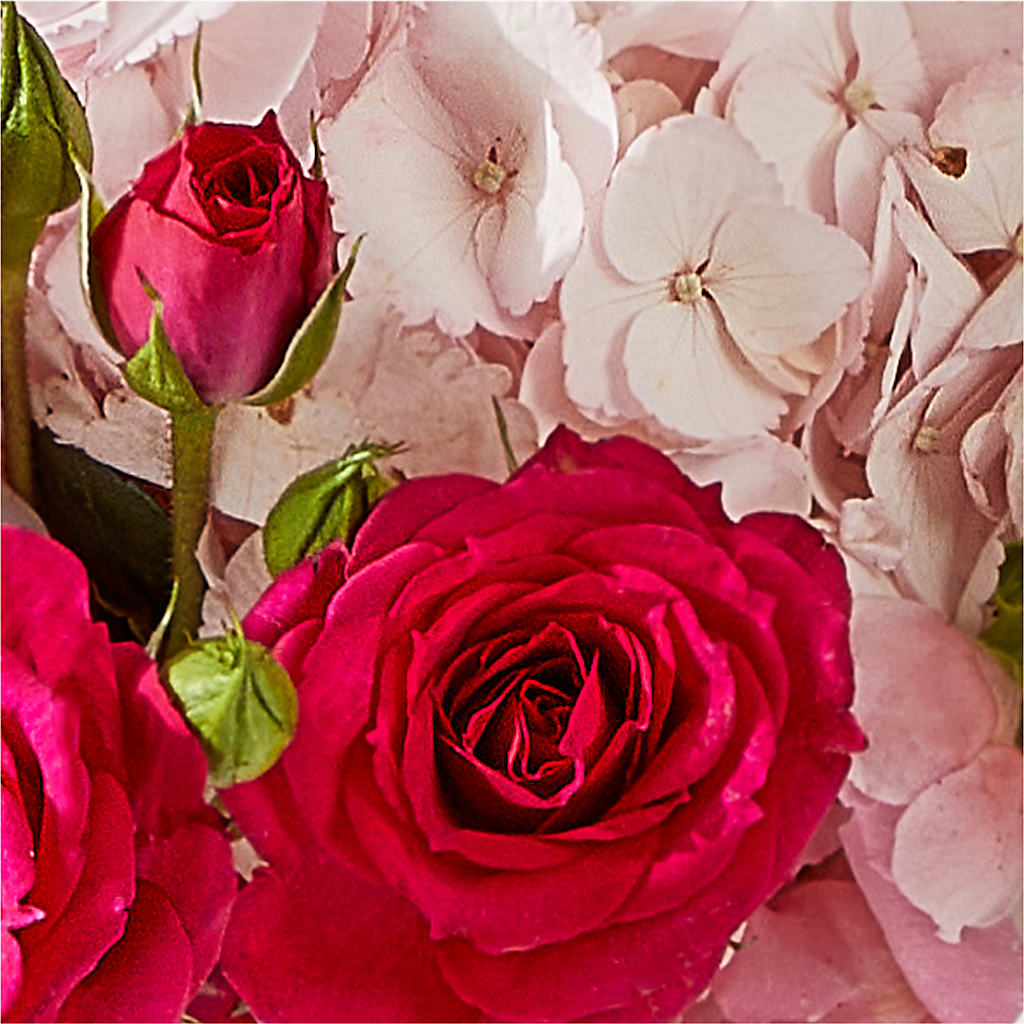 Glitz & Glam Bouquet –  Mossholders Floral, Arvada CO