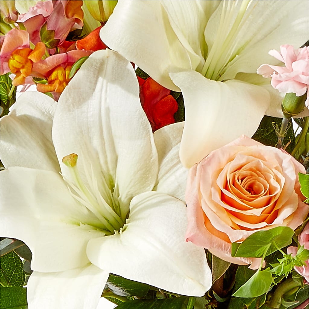 Grapefruit Splash Bouquet –  Mossholders Floral, Arvada CO
