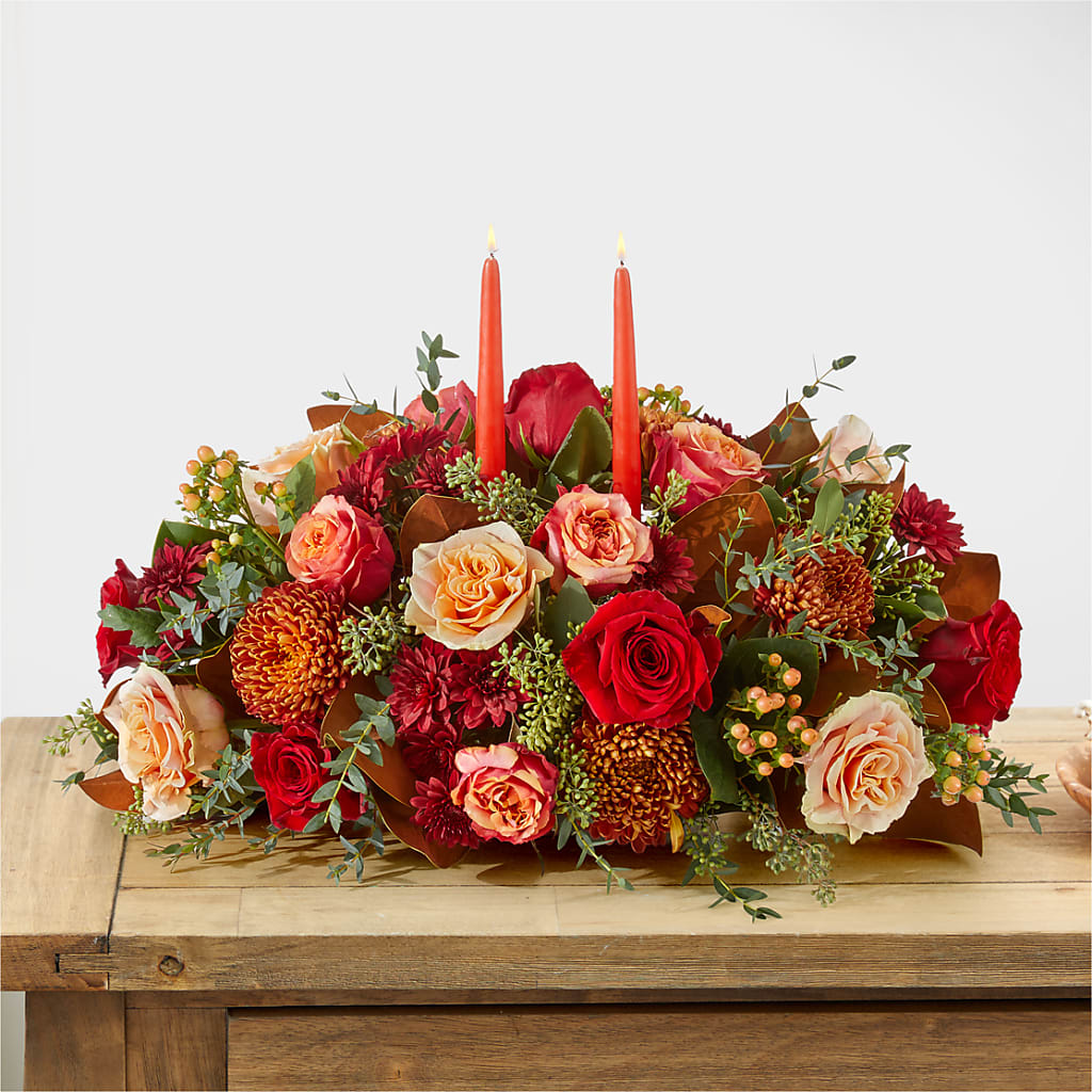 Gather Near Centerpiece –  Mossholders Floral, Arvada CO